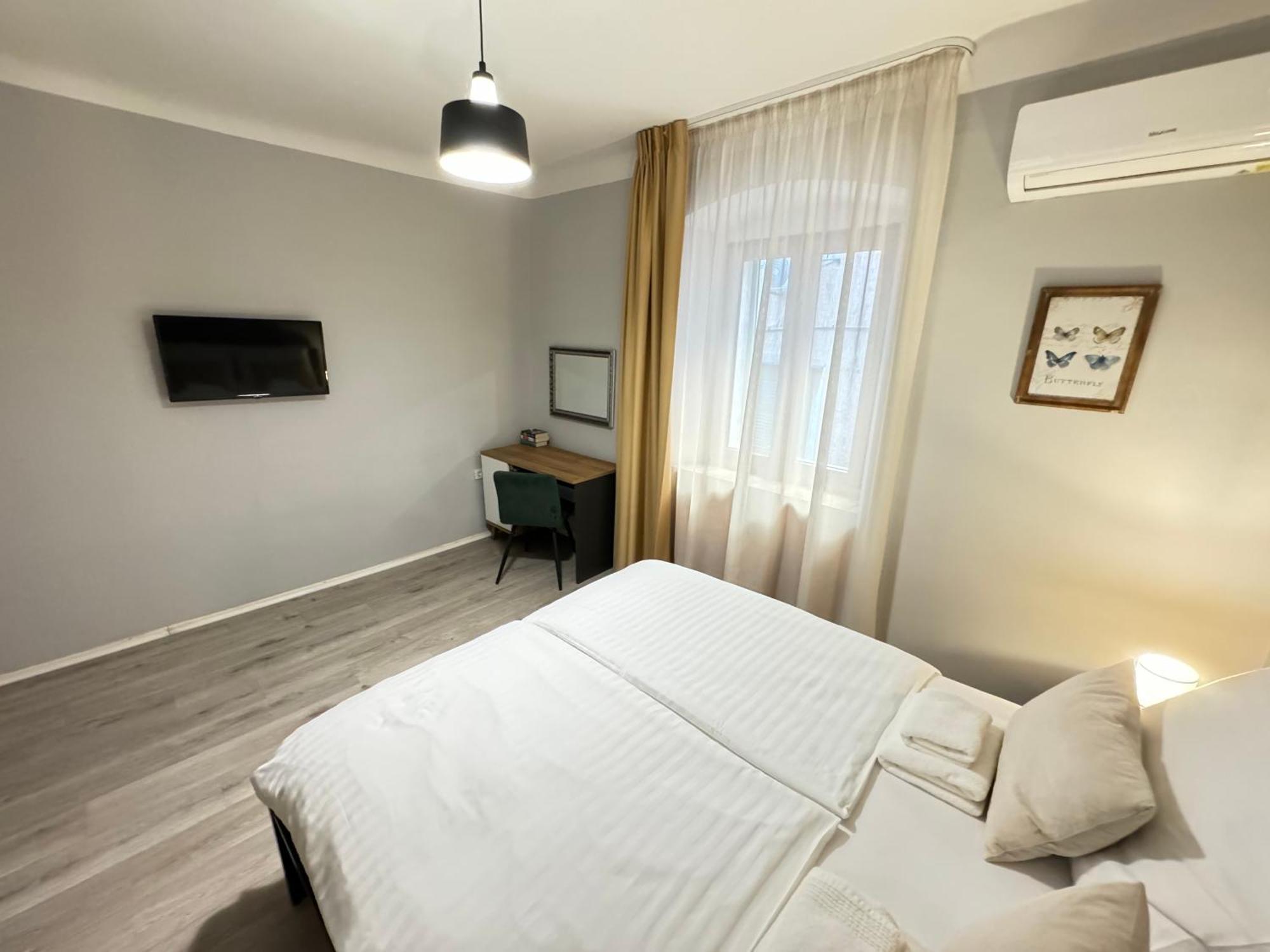 Four Seasons Apartment Rijeka Exterior photo